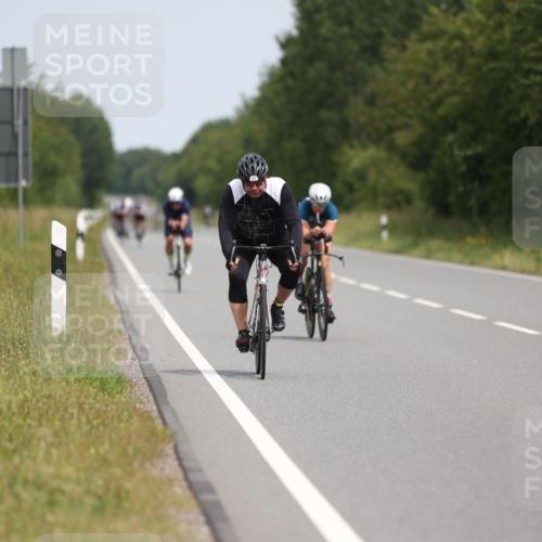 22.06.2025 - Viking Triathlon Yannick Fuchs http://msf.ph/oto/8115080 22.06.2025 12:16:52 Radfahren 17, 538, 626, 655 meine-sportfotos.de