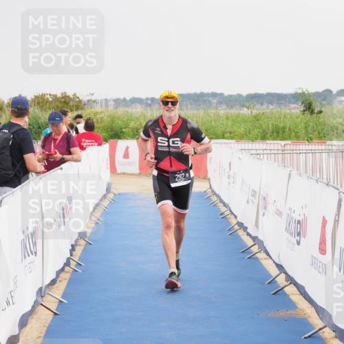 22.06.2025 - Viking Triathlon MichiJ http://msf.ph/oto/8115081 22.06.2025 16:46:38 Ziel 292 meine-sportfotos.de