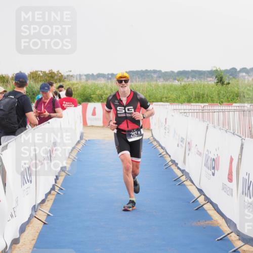 22.06.2025 - Viking Triathlon MichiJ http://msf.ph/oto/8115093 22.06.2025 16:46:38 Ziel 292 meine-sportfotos.de