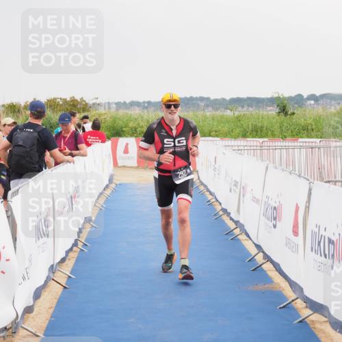 22.06.2025 - Viking Triathlon MichiJ http://msf.ph/oto/8115117 22.06.2025 16:46:38 Ziel 292 meine-sportfotos.de