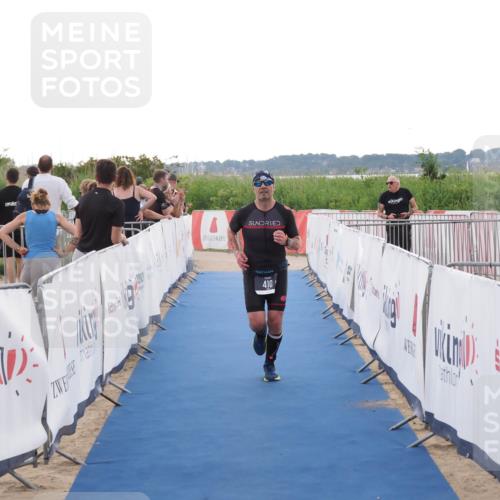 22.06.2025 - Viking Triathlon MichiJ http://msf.ph/oto/8115126 22.06.2025 16:26:33 Ziel 410 meine-sportfotos.de