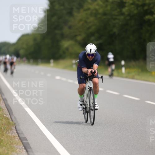 22.06.2025 - Viking Triathlon Yannick Fuchs http://msf.ph/oto/8115190 22.06.2025 12:16:57 Radfahren 1, 17, 455, 538, 557, 626 meine-sportfotos.de