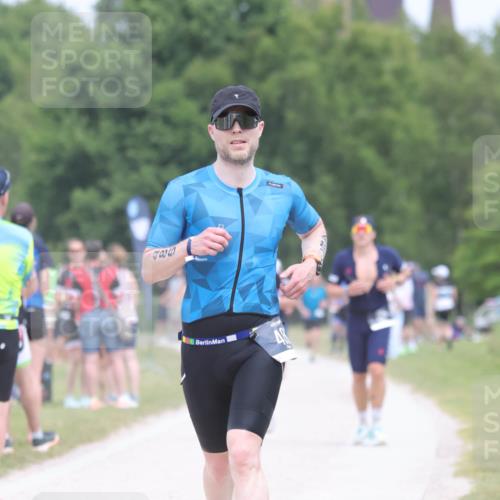 22.06.2025 - Viking Triathlon H.Heesch http://msf.ph/oto/8115193 22.06.2025 14:53:11 Laufen 402, 486 meine-sportfotos.de