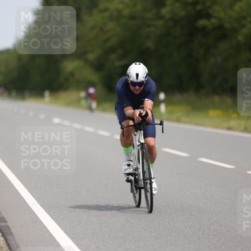 22.06.2025 - Viking Triathlon Yannick Fuchs http://msf.ph/oto/8115201 22.06.2025 12:16:57 Radfahren 1, 17, 455, 538, 557, 626 meine-sportfotos.de