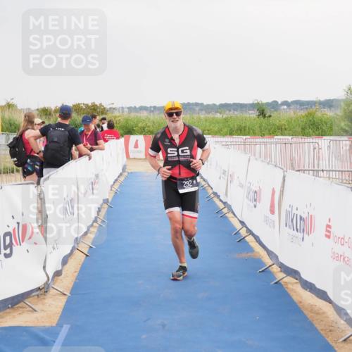 22.06.2025 - Viking Triathlon MichiJ http://msf.ph/oto/8115203 22.06.2025 16:46:39 Ziel 292 meine-sportfotos.de