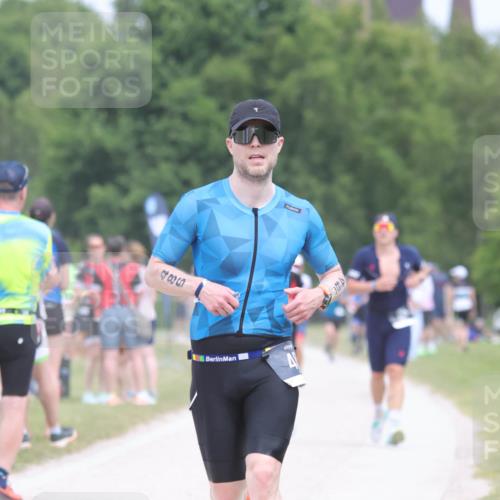 22.06.2025 - Viking Triathlon H.Heesch http://msf.ph/oto/8115206 22.06.2025 14:53:12 Laufen 402, 486 meine-sportfotos.de