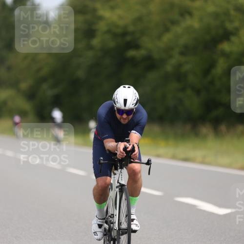 22.06.2025 - Viking Triathlon Yannick Fuchs http://msf.ph/oto/8115222 22.06.2025 12:16:58 Radfahren 1, 17, 455, 538, 557, 626 meine-sportfotos.de