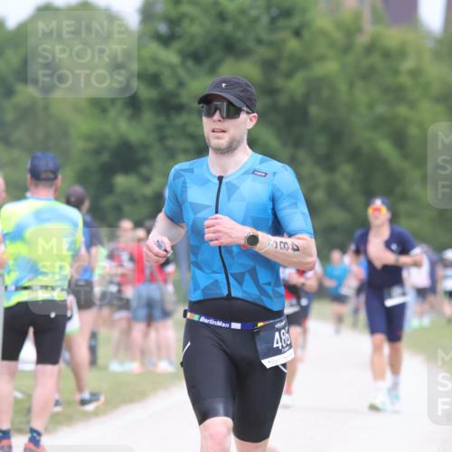 22.06.2025 - Viking Triathlon H.Heesch http://msf.ph/oto/8115225 22.06.2025 14:53:12 Laufen 402, 486 meine-sportfotos.de
