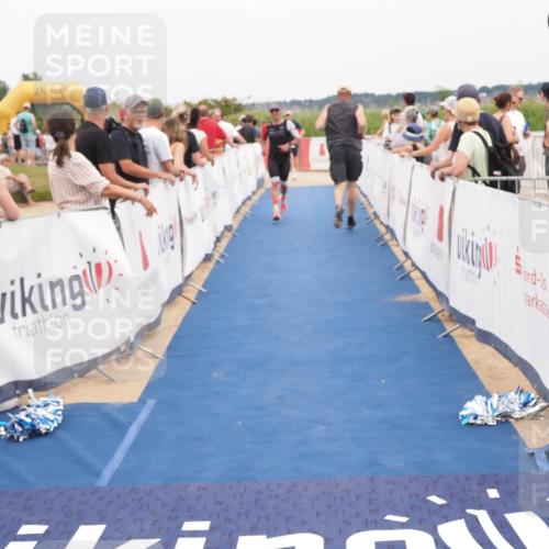 22.06.2025 - Viking Triathlon MichiJ http://msf.ph/oto/8115229 22.06.2025 15:05:42 Ziel 491 meine-sportfotos.de