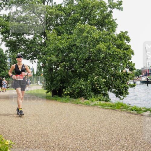 22.06.2025 - Viking Triathlon KatJ http://msf.ph/oto/8115255 22.06.2025 15:09:04 Laufen 412, 624 meine-sportfotos.de