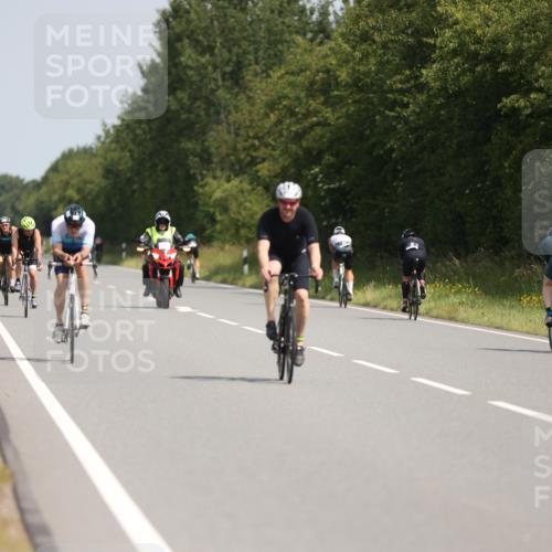 22.06.2025 - Viking Triathlon Yannick Fuchs http://msf.ph/oto/8115267 22.06.2025 11:40:02 Radfahren 26, 51, 299, 388, 395, 399, 447, 531, 554 meine-sportfotos.de