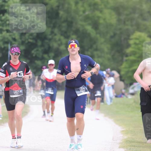 22.06.2025 - Viking Triathlon H.Heesch http://msf.ph/oto/8115268 22.06.2025 14:53:15 Laufen 402, 486 meine-sportfotos.de