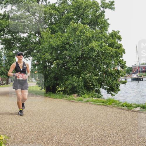 22.06.2025 - Viking Triathlon KatJ http://msf.ph/oto/8115287 22.06.2025 15:09:04 Laufen 412, 624 meine-sportfotos.de