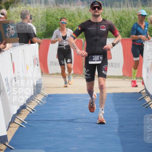 22.06.2025 - Viking Triathlon MichiJ http://msf.ph/oto/8115288 22.06.2025 14:55:32 Ziel 388 meine-sportfotos.de