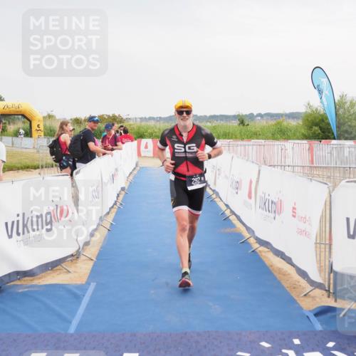 22.06.2025 - Viking Triathlon MichiJ http://msf.ph/oto/8115291 22.06.2025 16:46:39 Ziel 292 meine-sportfotos.de