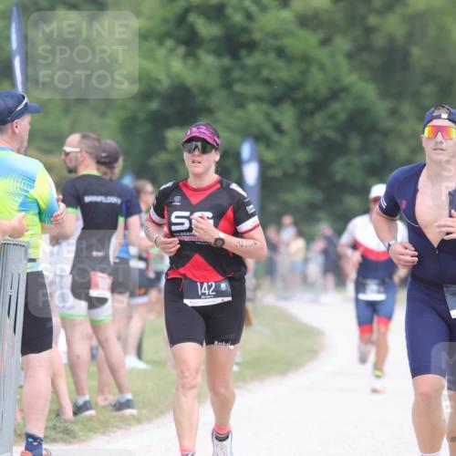 22.06.2025 - Viking Triathlon H.Heesch http://msf.ph/oto/8115298 22.06.2025 14:53:17 Laufen 142, 180, 486 meine-sportfotos.de