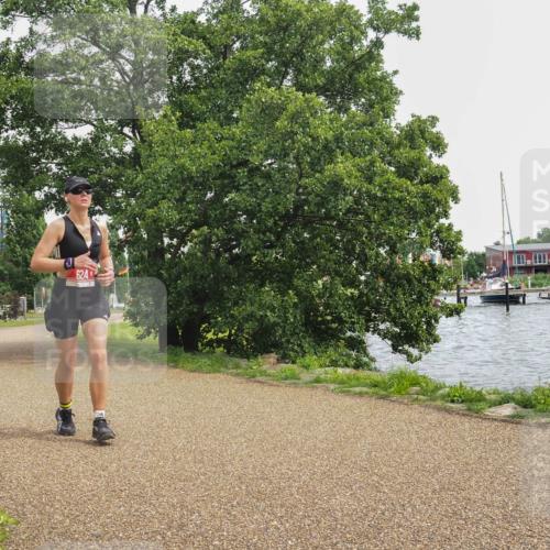 22.06.2025 - Viking Triathlon KatJ http://msf.ph/oto/8115301 22.06.2025 15:09:05 Laufen 412, 624 meine-sportfotos.de