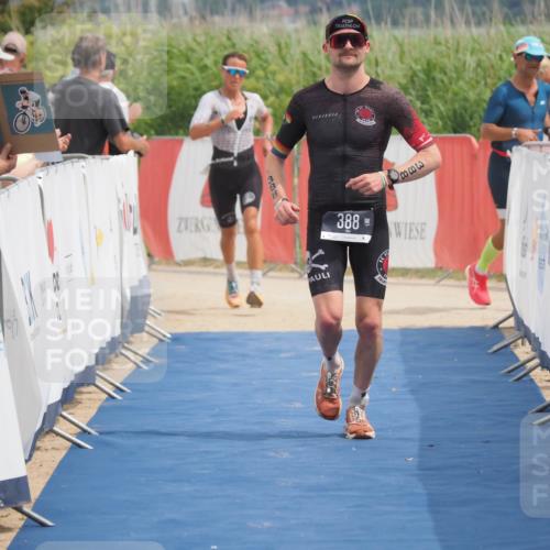 22.06.2025 - Viking Triathlon MichiJ http://msf.ph/oto/8115307 22.06.2025 14:55:33 Ziel 30, 388 meine-sportfotos.de