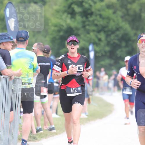 22.06.2025 - Viking Triathlon H.Heesch http://msf.ph/oto/8115315 22.06.2025 14:53:17 Laufen 142, 180, 486 meine-sportfotos.de