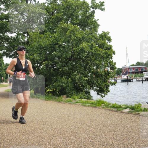 22.06.2025 - Viking Triathlon KatJ http://msf.ph/oto/8115335 22.06.2025 15:09:05 Laufen 412, 624 meine-sportfotos.de