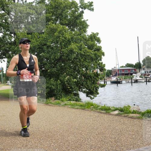 22.06.2025 - Viking Triathlon KatJ http://msf.ph/oto/8115380 22.06.2025 15:09:05 Laufen 412, 624 meine-sportfotos.de