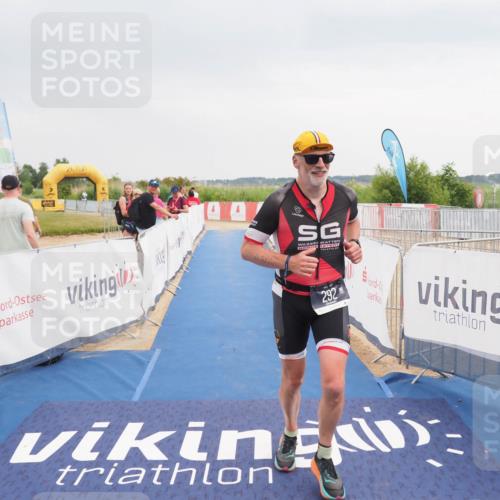 22.06.2025 - Viking Triathlon MichiJ http://msf.ph/oto/8115417 22.06.2025 16:46:41 Ziel 292 meine-sportfotos.de