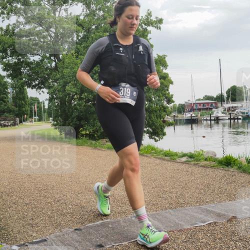 22.06.2025 - Viking Triathlon KatJ http://msf.ph/oto/8115424 22.06.2025 16:48:39 Laufen 319 meine-sportfotos.de