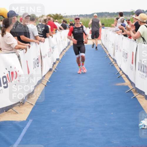 22.06.2025 - Viking Triathlon MichiJ http://msf.ph/oto/8115425 22.06.2025 15:05:44 Ziel 491, 492 meine-sportfotos.de