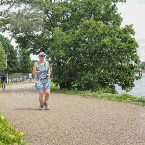 22.06.2025 - Viking Triathlon KatJ http://msf.ph/oto/8115464 22.06.2025 15:09:13 Laufen 192 meine-sportfotos.de