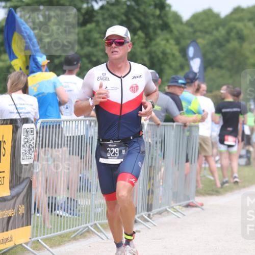 22.06.2025 - Viking Triathlon H.Heesch http://msf.ph/oto/8115466 22.06.2025 14:53:27 Laufen 142, 180, 329, 478 meine-sportfotos.de