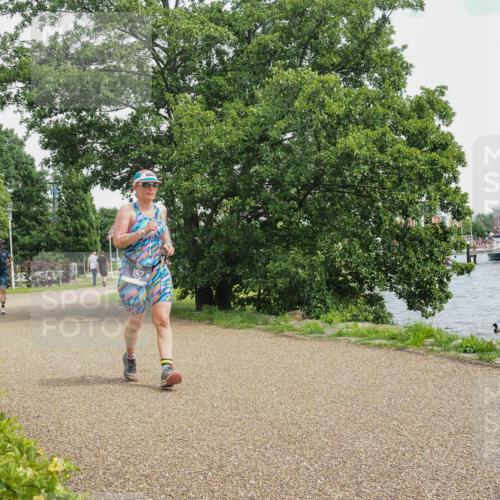 22.06.2025 - Viking Triathlon KatJ http://msf.ph/oto/8115478 22.06.2025 15:09:13 Laufen 192 meine-sportfotos.de