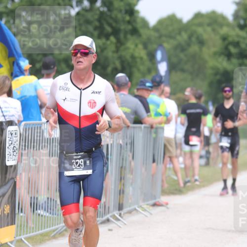 22.06.2025 - Viking Triathlon H.Heesch http://msf.ph/oto/8115482 22.06.2025 14:53:27 Laufen 142, 180, 329, 478 meine-sportfotos.de