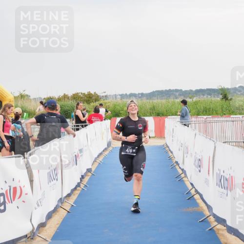 22.06.2025 - Viking Triathlon MichiJ http://msf.ph/oto/8115558 22.06.2025 16:47:55 Ziel 476 meine-sportfotos.de