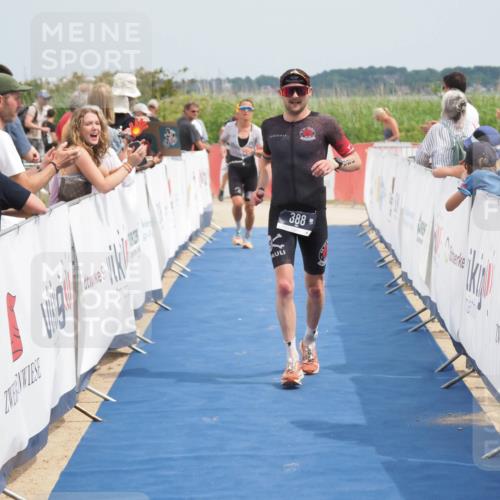 22.06.2025 - Viking Triathlon MichiJ http://msf.ph/oto/8115610 22.06.2025 14:55:35 Ziel 30, 388 meine-sportfotos.de