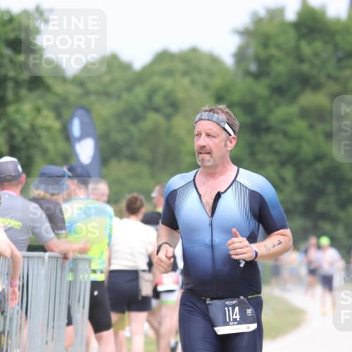 22.06.2025 - Viking Triathlon H.Heesch http://msf.ph/oto/8115617 22.06.2025 14:53:44 Laufen 114, 128 meine-sportfotos.de