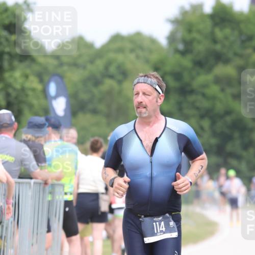 22.06.2025 - Viking Triathlon H.Heesch http://msf.ph/oto/8115627 22.06.2025 14:53:44 Laufen 114, 128 meine-sportfotos.de