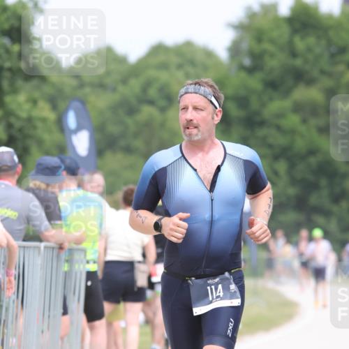 22.06.2025 - Viking Triathlon H.Heesch http://msf.ph/oto/8115635 22.06.2025 14:53:44 Laufen 114, 128 meine-sportfotos.de