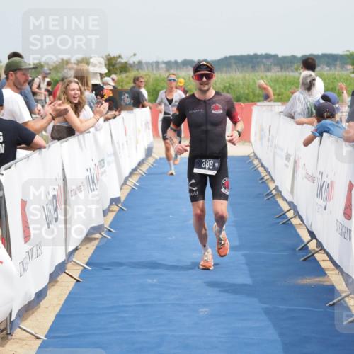 22.06.2025 - Viking Triathlon MichiJ http://msf.ph/oto/8115636 22.06.2025 14:55:35 Ziel 30, 388 meine-sportfotos.de