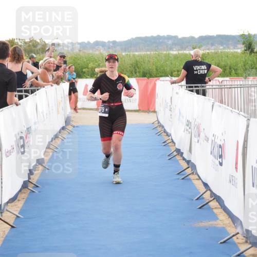 22.06.2025 - Viking Triathlon MichiJ http://msf.ph/oto/8115643 22.06.2025 16:26:43 Ziel 379 meine-sportfotos.de