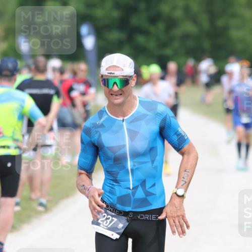 22.06.2025 - Viking Triathlon H.Heesch http://msf.ph/oto/8115653 22.06.2025 14:53:59 Laufen 237 meine-sportfotos.de