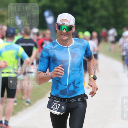 22.06.2025 - Viking Triathlon H.Heesch http://msf.ph/oto/8115665 22.06.2025 14:53:59 Laufen 237 meine-sportfotos.de
