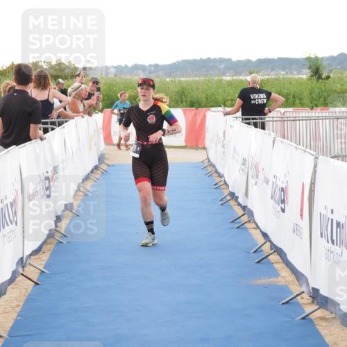 22.06.2025 - Viking Triathlon MichiJ http://msf.ph/oto/8115684 22.06.2025 16:26:43 Ziel 379 meine-sportfotos.de