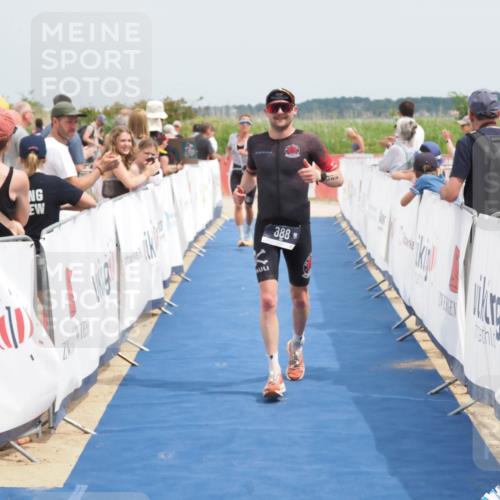 22.06.2025 - Viking Triathlon MichiJ http://msf.ph/oto/8115688 22.06.2025 14:55:36 Ziel 30, 388 meine-sportfotos.de