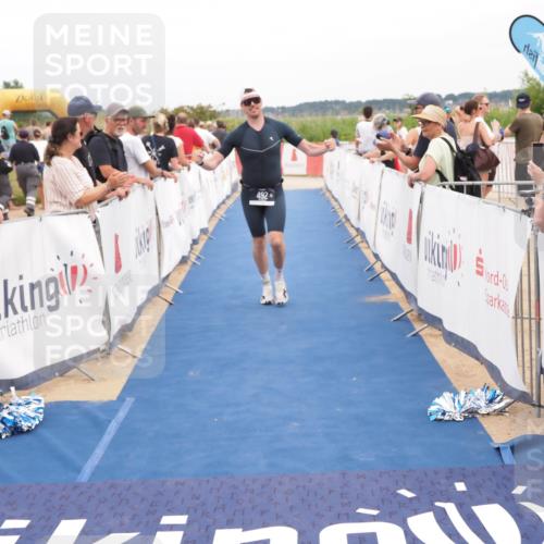 22.06.2025 - Viking Triathlon MichiJ http://msf.ph/oto/8115701 22.06.2025 15:05:48 Ziel 491, 492 meine-sportfotos.de