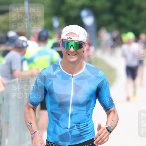 22.06.2025 - Viking Triathlon H.Heesch http://msf.ph/oto/8115718 22.06.2025 14:54:00 Laufen 237 meine-sportfotos.de