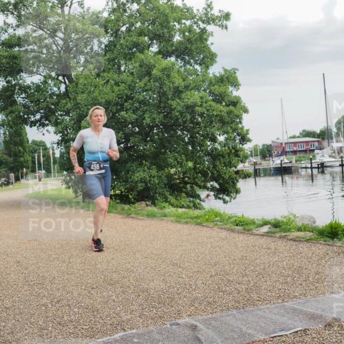 22.06.2025 - Viking Triathlon KatJ http://msf.ph/oto/8115736 22.06.2025 16:55:26 Laufen 498 meine-sportfotos.de