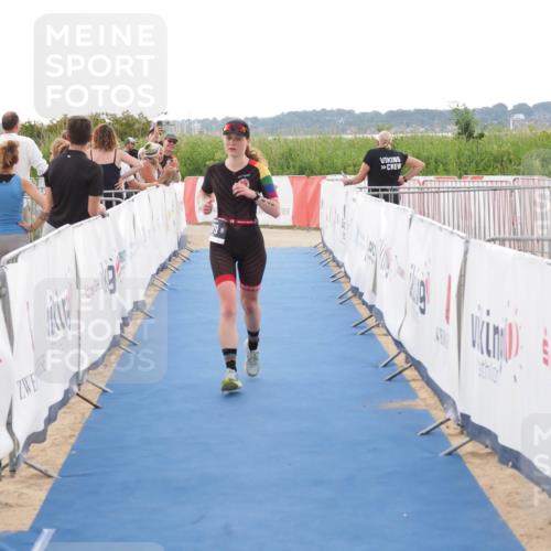 22.06.2025 - Viking Triathlon MichiJ http://msf.ph/oto/8115749 22.06.2025 16:26:44 Ziel 379 meine-sportfotos.de