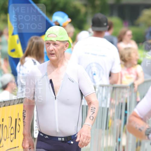 22.06.2025 - Viking Triathlon H.Heesch http://msf.ph/oto/8115842 22.06.2025 14:54:14 Laufen 135, 225, 270, 448 meine-sportfotos.de