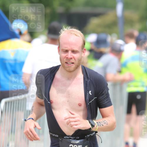 22.06.2025 - Viking Triathlon H.Heesch http://msf.ph/oto/8115880 22.06.2025 14:54:17 Laufen 225, 270, 448 meine-sportfotos.de
