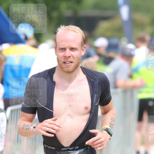 22.06.2025 - Viking Triathlon H.Heesch http://msf.ph/oto/8115897 22.06.2025 14:54:17 Laufen 225, 270, 448 meine-sportfotos.de